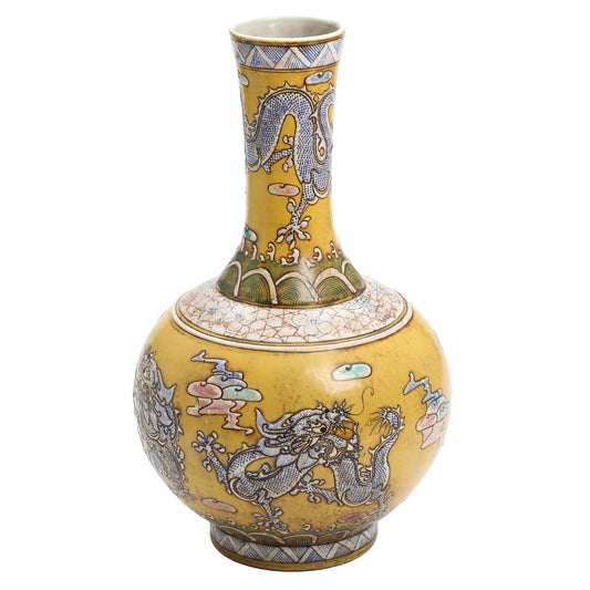 Chinese Porcelain Vase with Incredible Dragons - Kangxi Revival
