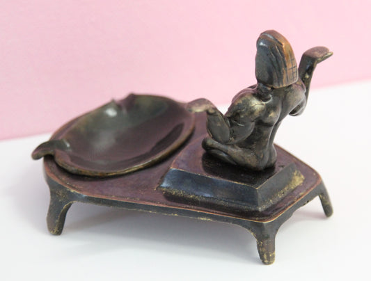 Cindy Hsu "Jacked Goddess" Ashtray