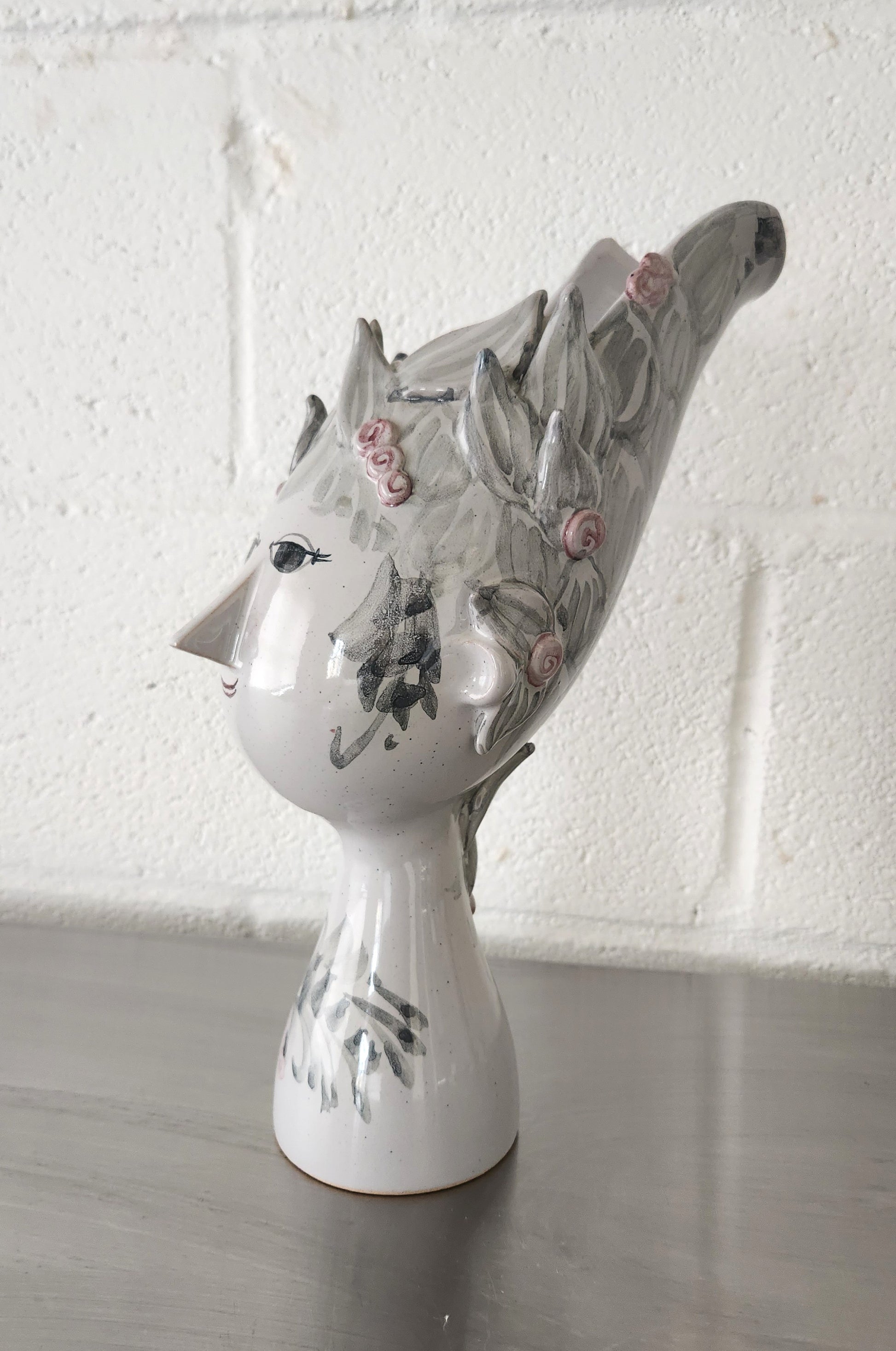 side view of Bjorn Wiinblad Titania vase