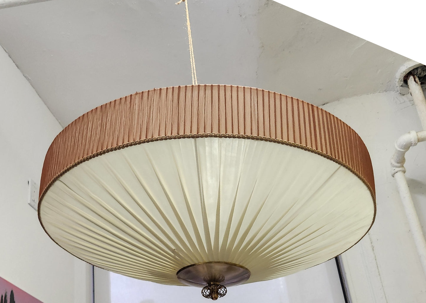 Itsu Pleated Silk Ceiling Lamp